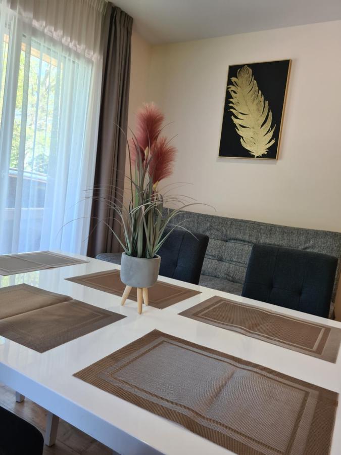 Sakalo Guboja Apartment Palanga Bagian luar foto