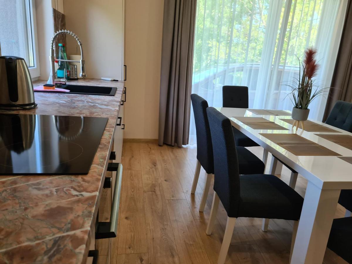 Sakalo Guboja Apartment Palanga Bagian luar foto