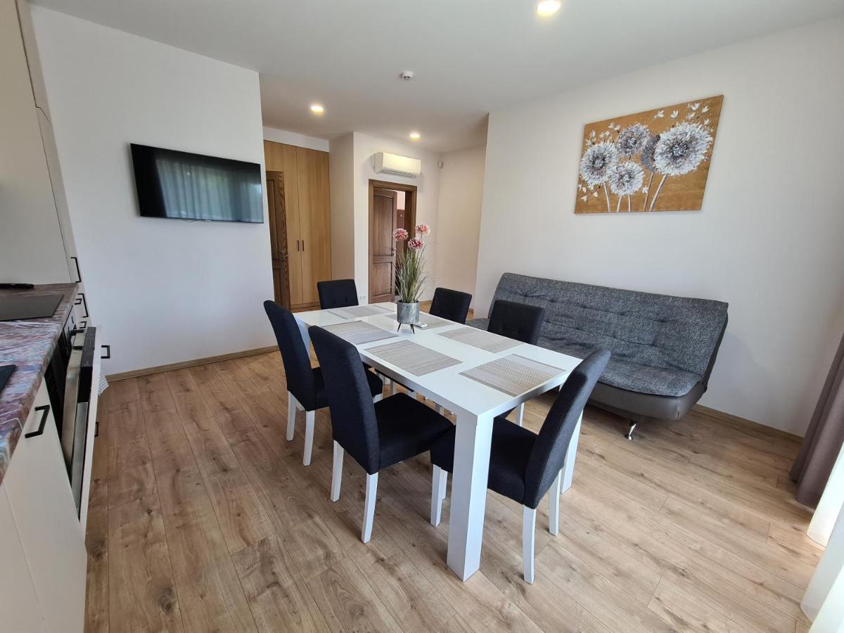 Sakalo Guboja Apartment Palanga Bagian luar foto